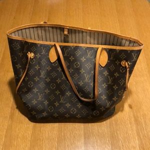 Stained LV neverfull bag